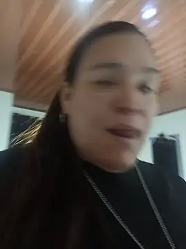 Snapshot of Zuleyka_69 chatting on 06-11-26, 12:32 Zuleyka 69 online show from 06-11-26, 12:32