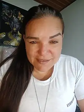 Snapshot of Zuleyka_69 chatting on 06-13-26, 08:18 Zuleyka 69 online show from 06-13-26, 08:18