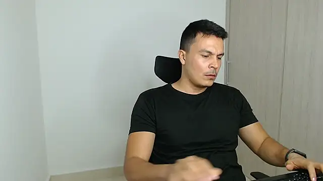 Galindo 33 online show from 03-25-26, 02:39