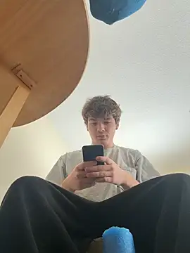 demon4ever online show from 04-03-26, 06:17