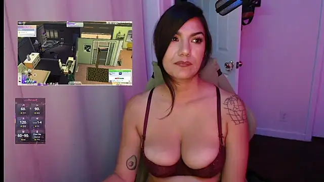 Snapshot of sweetRoxie chatting on 05-15-26, 11:34 sweetRoxie online show from 05-15-26, 11:34