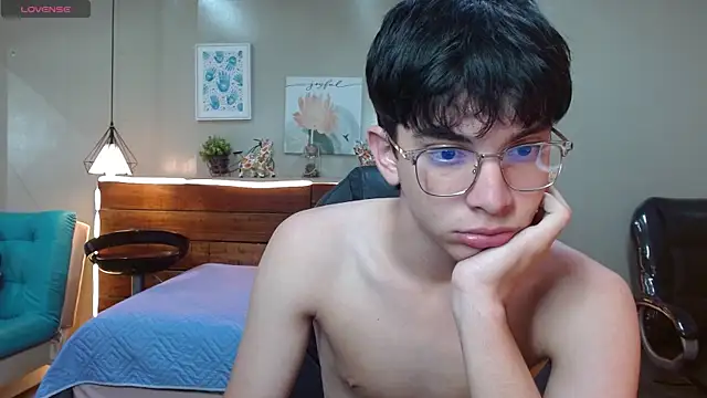 SantiTwinkyy online show from 04-14-26, 12:22