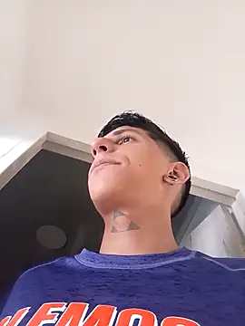 Snapshot of Big_Coling chatting on 03-27-26, 06:07 Big Coling online show from 03-27-26, 06:07