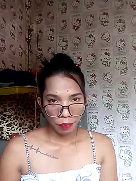 Snapshot of Lady_trix01 chatting on 05-24-26, 05:56 Lady trix01 online show from 05-24-26, 05:56