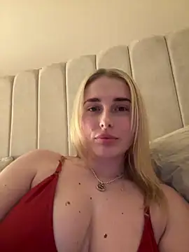 EloiseeUKK online show from 04-02-26, 07:55