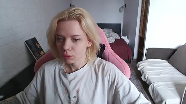 TenderChloe online show from 03-28-26, 09:42