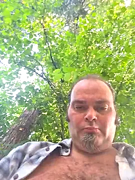 Snapshot of RickErtler chatting on 06-19-26, 02:49 RickErtler online show from 06-19-26, 02:49