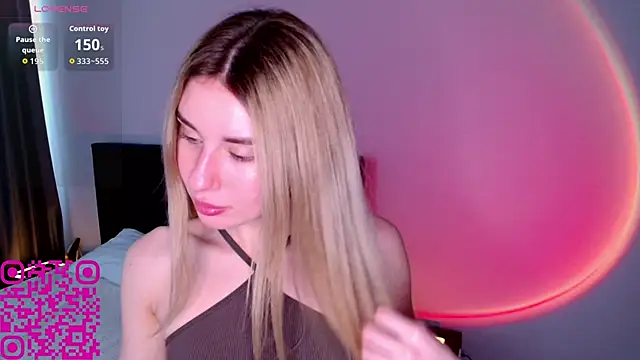 LulyDOLL online show from 04-26-26, 06:55