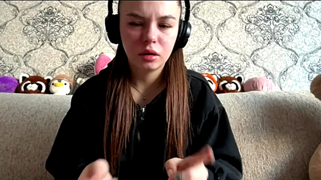 ThedaStrevell online show from 03-24-26, 07:13