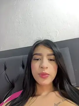 Hannaa blondee online show from 04-08-26, 12:32