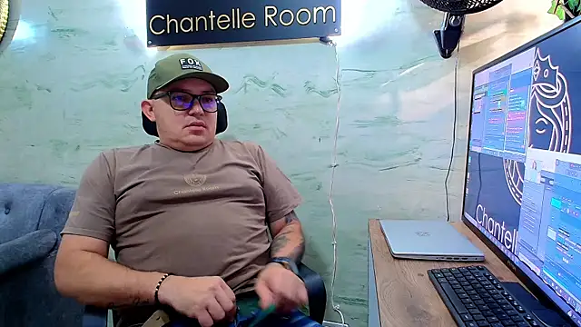 maximo daddy online show from 04-30-26, 12:33