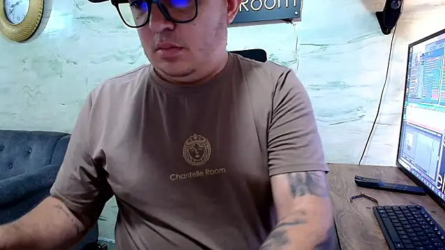 maximo daddy online show from 05-06-26, 01:38