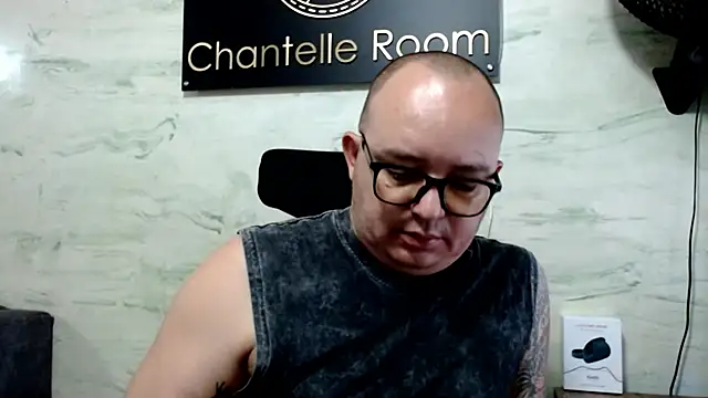 maximo daddy online show from 05-25-26, 02:06