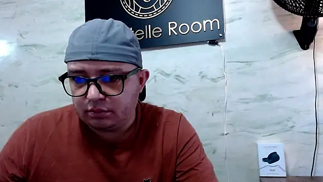 maximo daddy online show from 05-26-26, 12:45