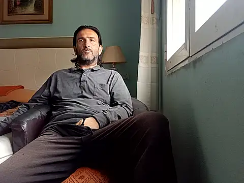 DanTrov79 online show from 05-07-26, 10:42