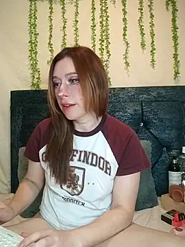 Amber prada online show from 04-15-26, 09:26