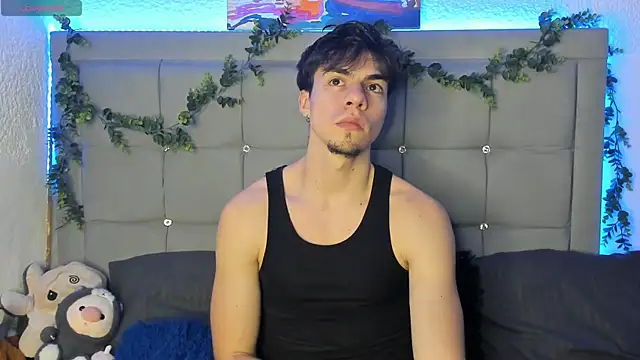 nate love7 online show from 04-09-26, 03:06