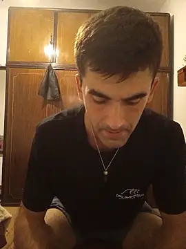 Tomasselo online show from 04-01-26, 02:01