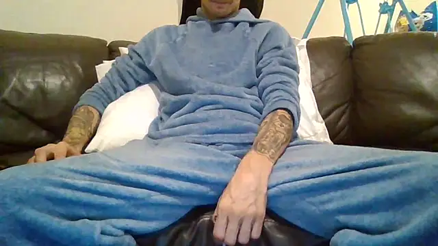 feetlovrr94 online show from 05-12-26, 11:13