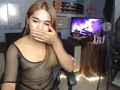 fuckercumm online show from 05-14-26, 02:18