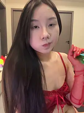 xiaoxiong168 online show from 04-29-26, 03:16