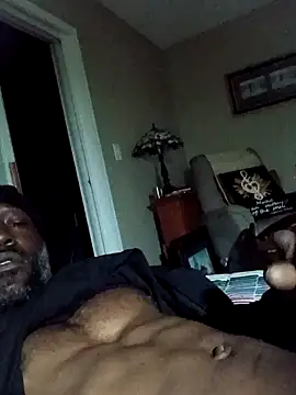 KingBlackStallion online show from 04-04-26, 06:33