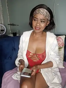 Snapshot of Sweet_Doll2 chatting on 06-06-26, 08:35 Sweet Doll2 online show from 06-06-26, 08:35
