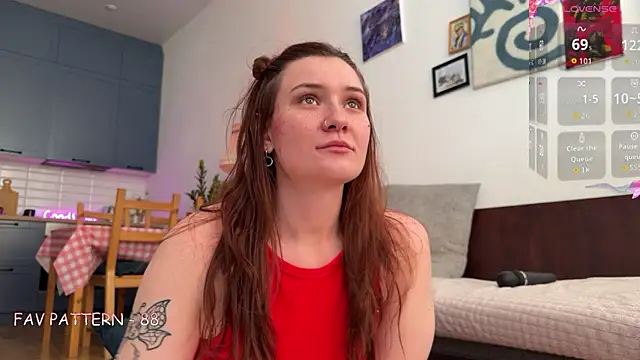 Snapshot of AurikTrix chatting on 06-22-26, 02:02 AurikTrix online show from 06-22-26, 02:02