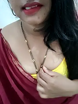 Snapshot of Ramya_456 chatting on 05-26-26, 05:03 Ramya 456 online show from 05-26-26, 05:03