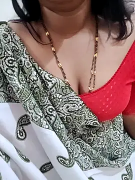 Snapshot of Ramya_456 chatting on 05-27-26, 04:09 Ramya 456 online show from 05-27-26, 04:09