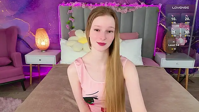 Snapshot of Mollydollzz chatting on 04-07-26, 12:38 Mollydollzz online show from 04-07-26, 12:38