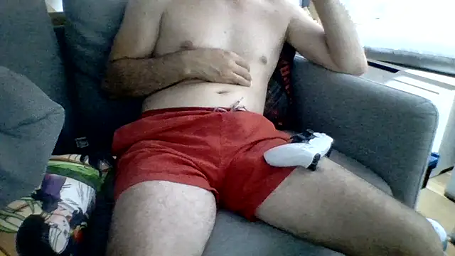 Snapshot of ACruoreX chatting on 07-19-26, 12:58 ACruoreX online show from 07-19-26, 12:58