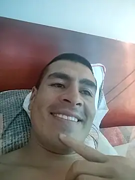 EdwiinR online show from 03-30-26, 03:13