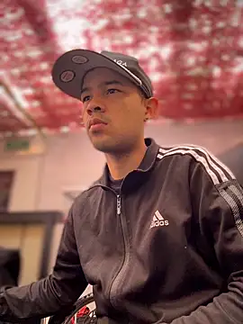 Zhang Weii online show from 03-25-26, 12:55