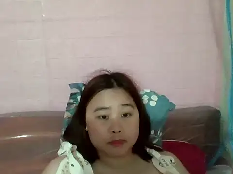 TieuYeuTinh6868 online show from 03-26-26, 09:20