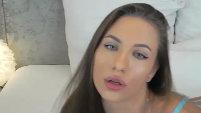 Lana Drake online show from 04-06-26, 08:26