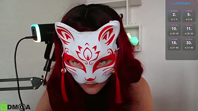 Snapshot of x_kitsune_x chatting on 04-05-26, 02:14 x kitsune x online show from 04-05-26, 02:14