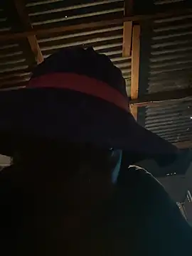 Izinja28 online show from 04-17-26, 12:52