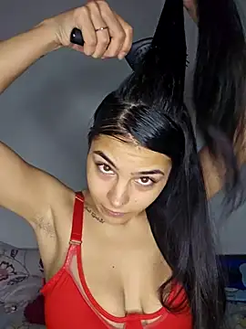 Crissdesire online show from 04-18-26, 07:07