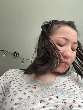 Molly242424- online show from 03-24-26, 01:49