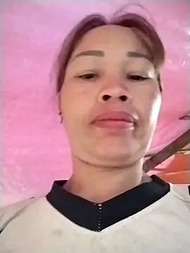 Snapshot of Ely-cute2k chatting on 05-05-26, 10:51 Ely-cute2k online show from 05-05-26, 10:51
