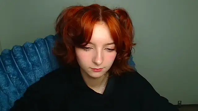 Snapshot of Butterfly_Milly chatting on 03-26-26, 12:22 Butterfly Milly online show from 03-26-26, 12:22