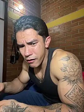 Noe Blake online show from 04-30-26, 03:35