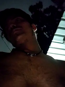 Snapshot of luck00y chatting on 06-16-26, 01:36 luck00y online show from 06-16-26, 01:36