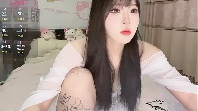 YINUO-QJ online show from 04-12-26, 03:17