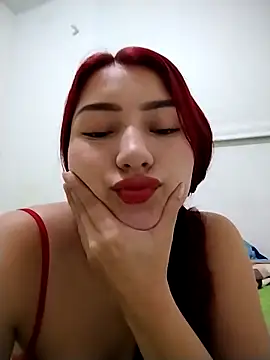 Snapshot of Vimara_03 chatting on 03-27-26, 05:02 Vimara 03 online show from 03-27-26, 05:02