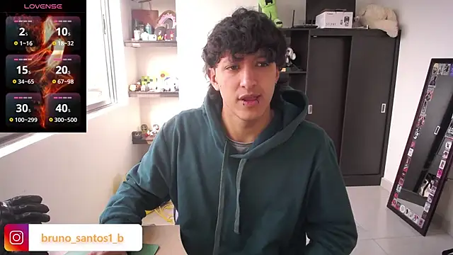 Bruno santos1 online show from 04-28-26, 12:54