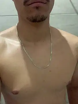 Snapshot of novinhho chatting on 03-24-26, 10:15 novinhho online show from 03-24-26, 10:15