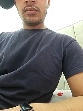 QueueedActivist online show from 03-26-26, 02:00