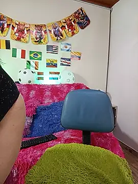 Snapshot of Miss_Pecados chatting on 06-19-26, 08:23 Miss Pecados online show from 06-19-26, 08:23